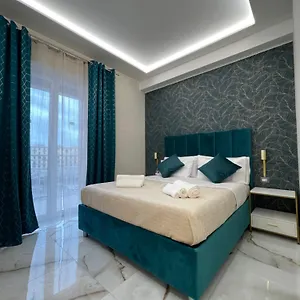 Napoli Central Suites Italia
